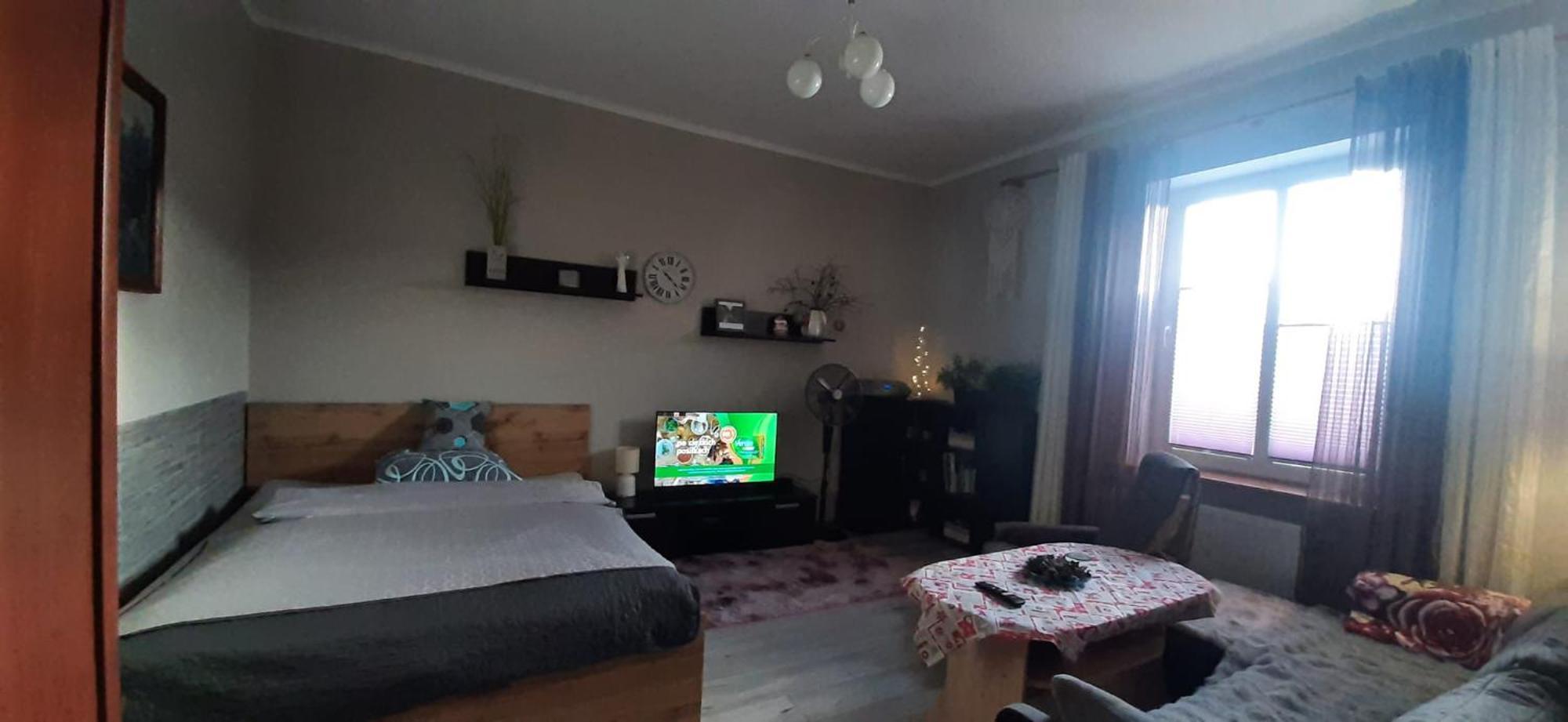 Kawalerka U Megi Apartment *
